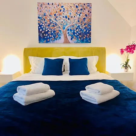 Diamond 2 Apartment