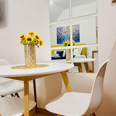 Diamond 2 Apartment