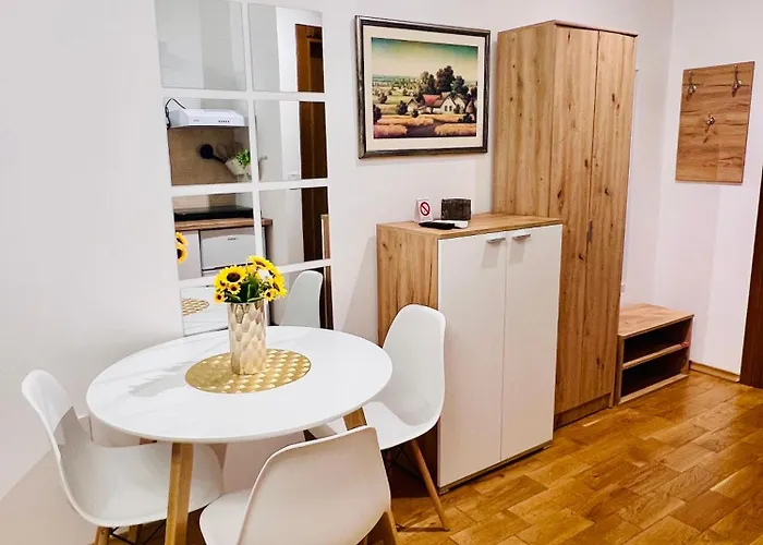 Diamond 2 アパート *